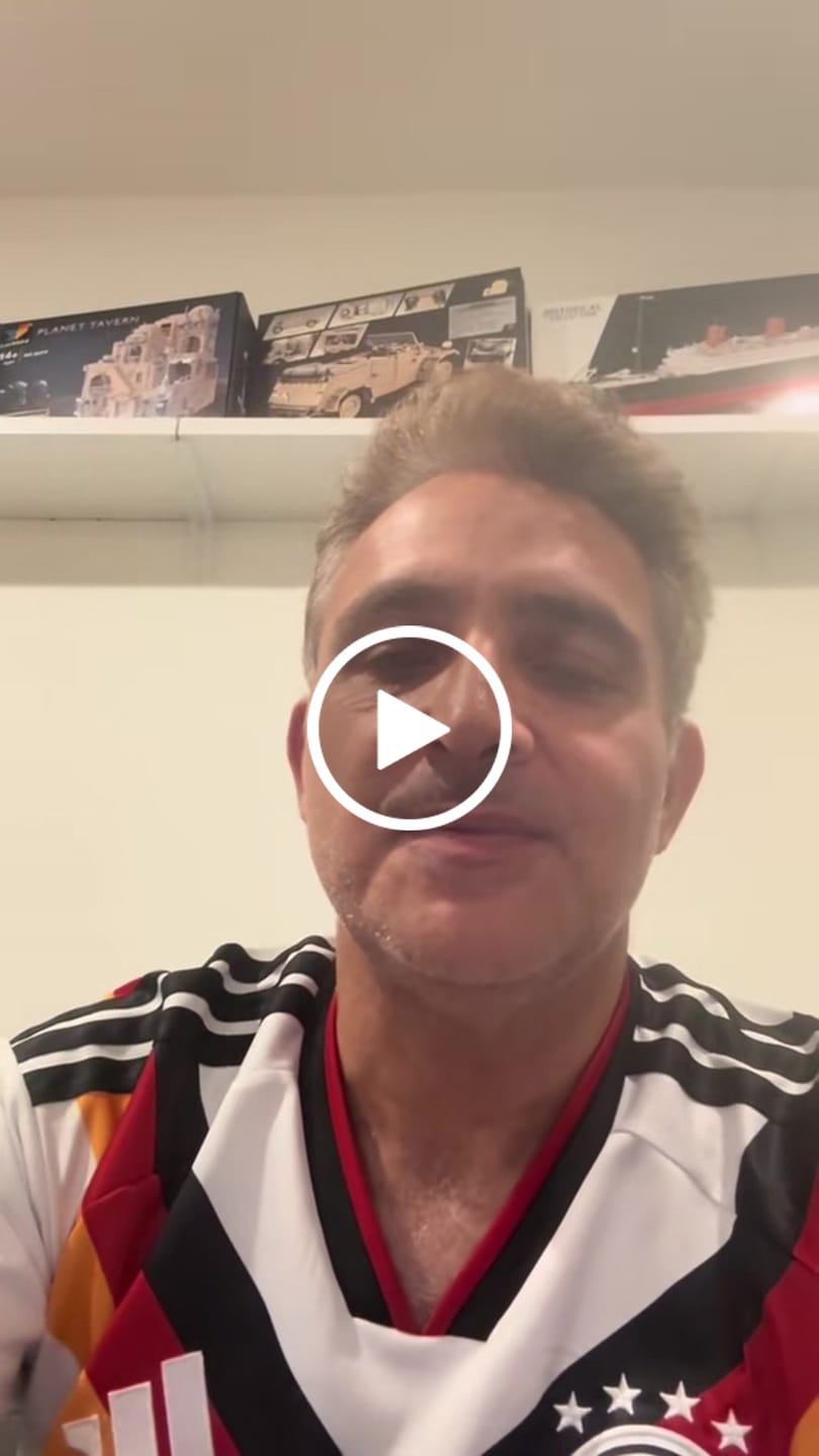 Customer video review of COBI Sd.Kfz. 10 Demag D7: Set #2273