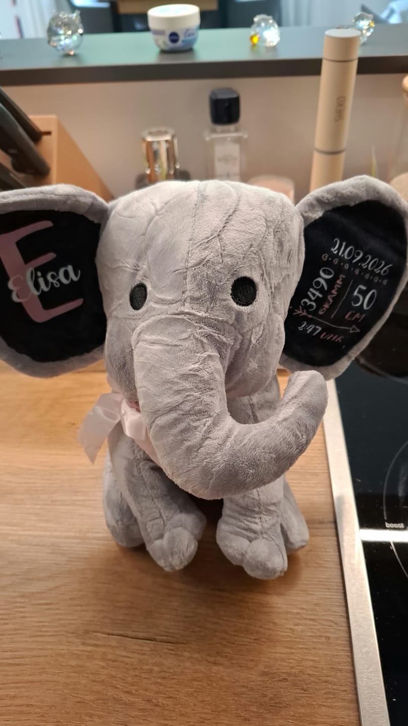Customer photo review of Zur Geburt - Baby-Stofftier