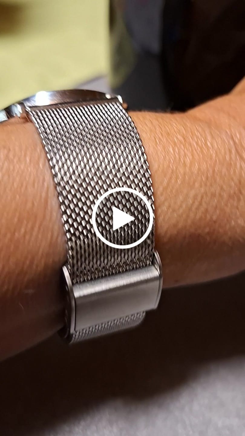 Customer video review of LunaPro - Smartwatch
