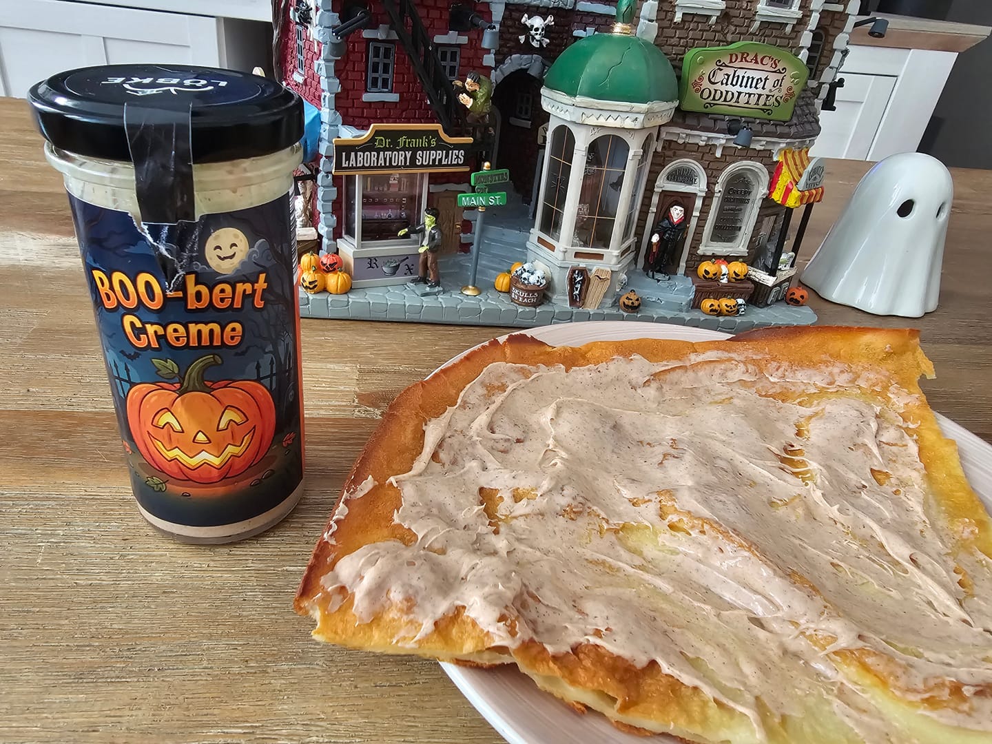 Customer photo review of BOO-bert Halloween-Creme – Weiße Schokoladencreme mit Gewürzen