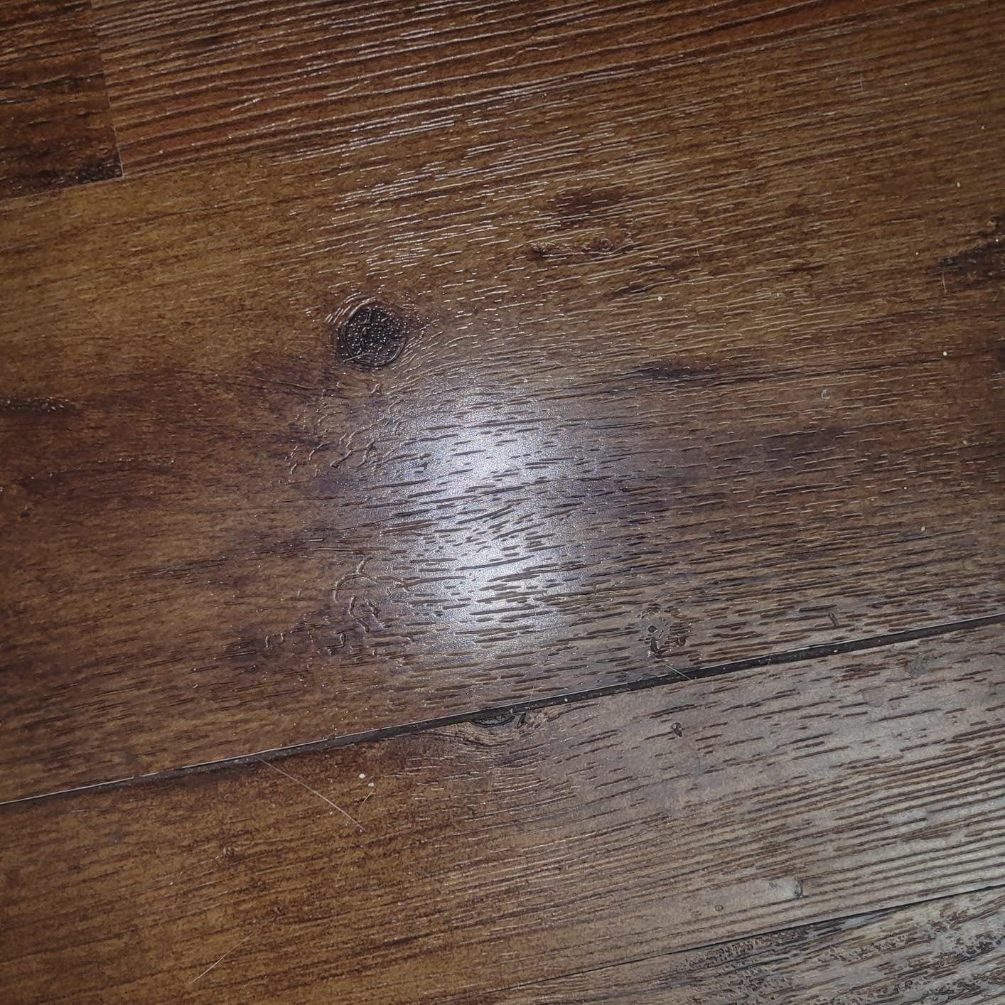 Customer photo review of Mastic à bois Aquelie pour fissures et trous