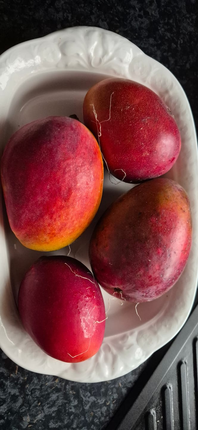 Customer photo review of Mango Irwin & Sensacion Bio Aktionsbox %