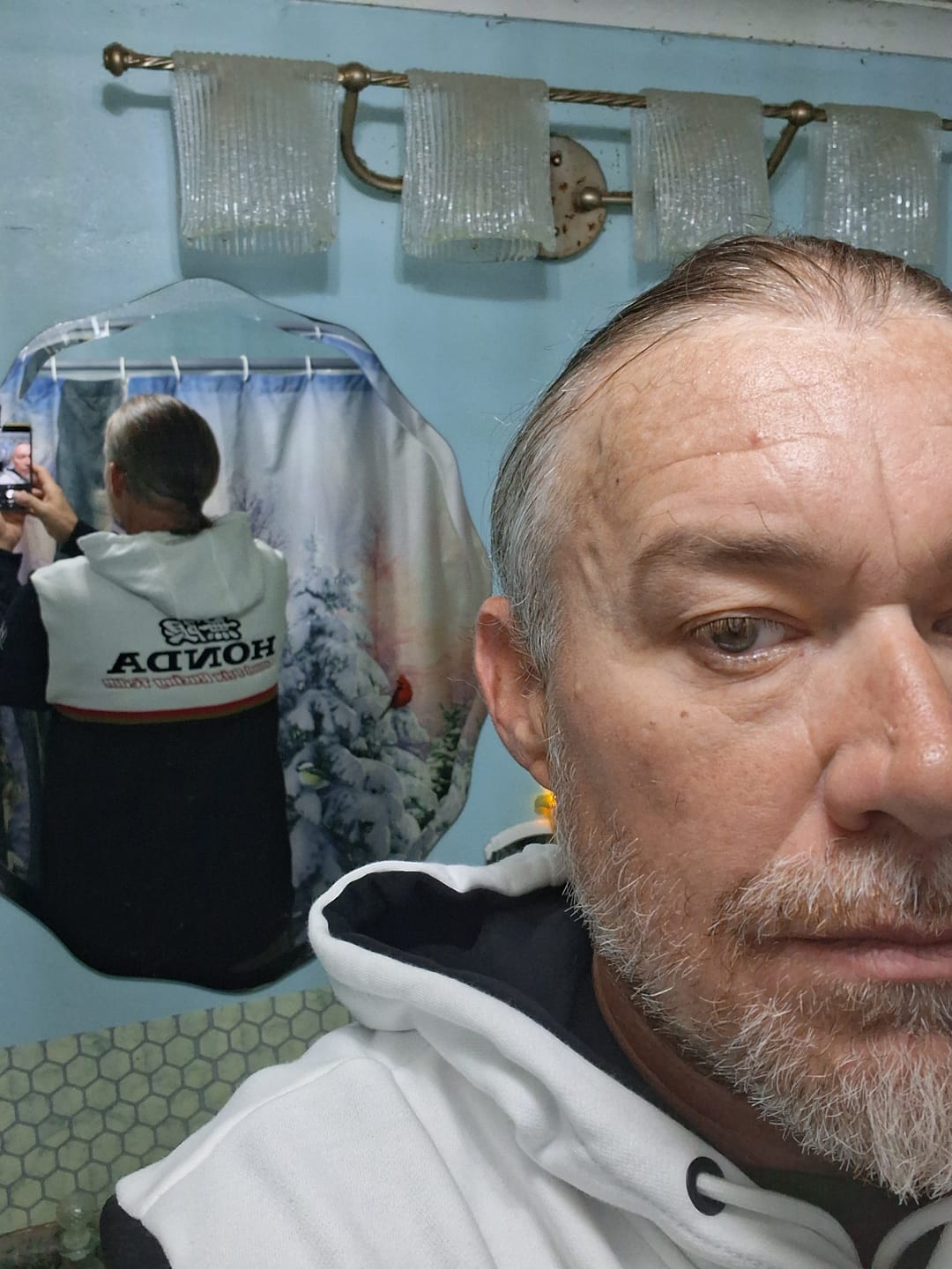Customer photo review of 1996 Mugen-Honda F1 Team Hoodie