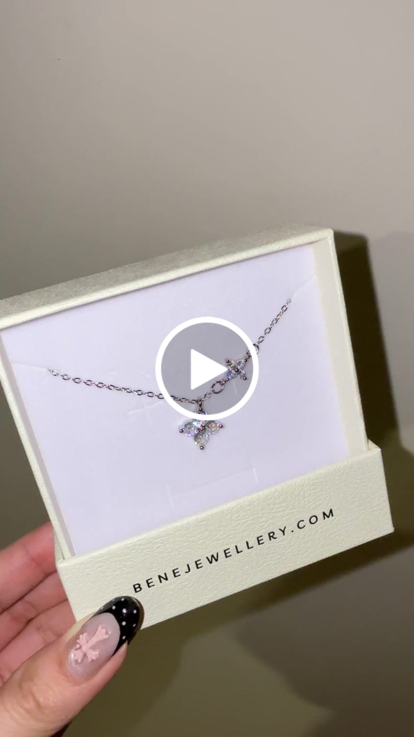 Customer video review of Iris Flower Necklace