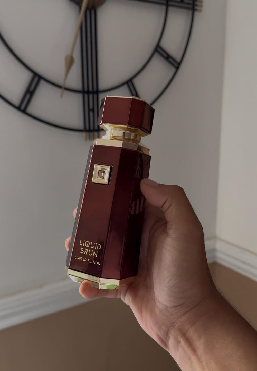 Customer photo review of FRENCH AVENUE LIQUID BRUN LIMITED EDITION EXTRAIT UNISEX