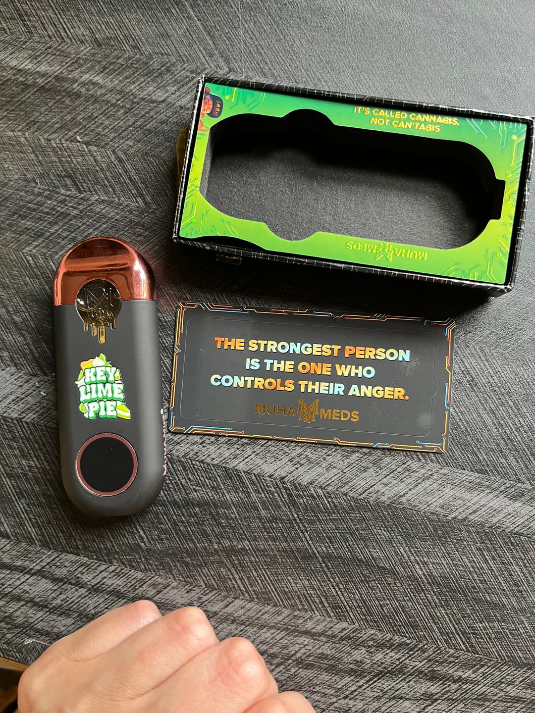 Customer photo review of MUHA Meds - 3.5g Melted Diamonds Vape