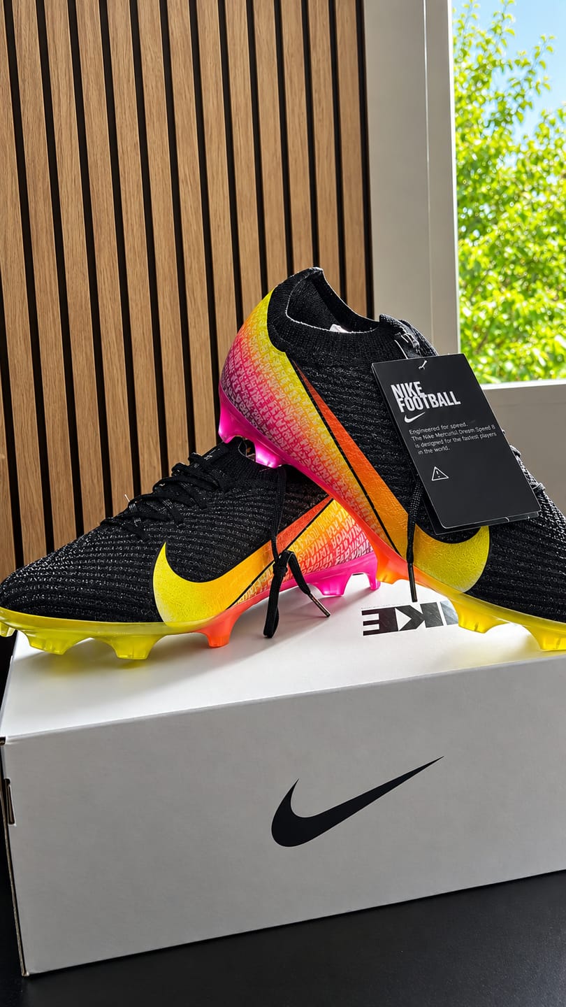 Customer photo review of Nike Vapor 16 x Vinicius Junior - Noir/Orange/Vert