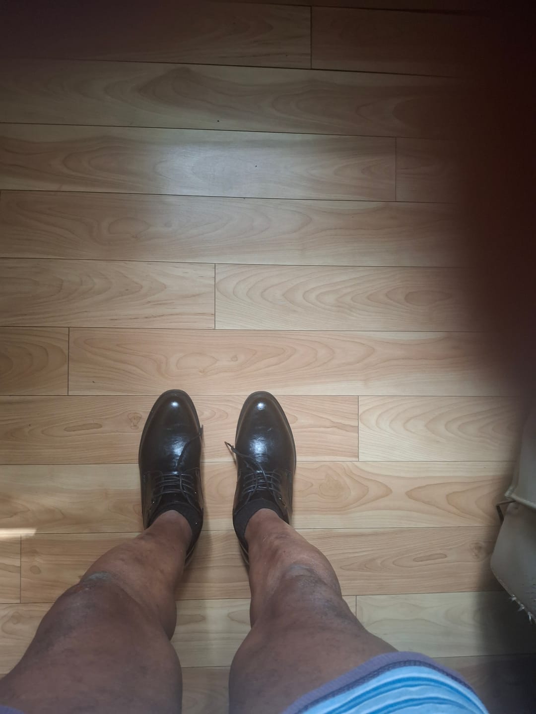 Customer photo review of Henry | Boost your height (+2.4” + 3.1")
