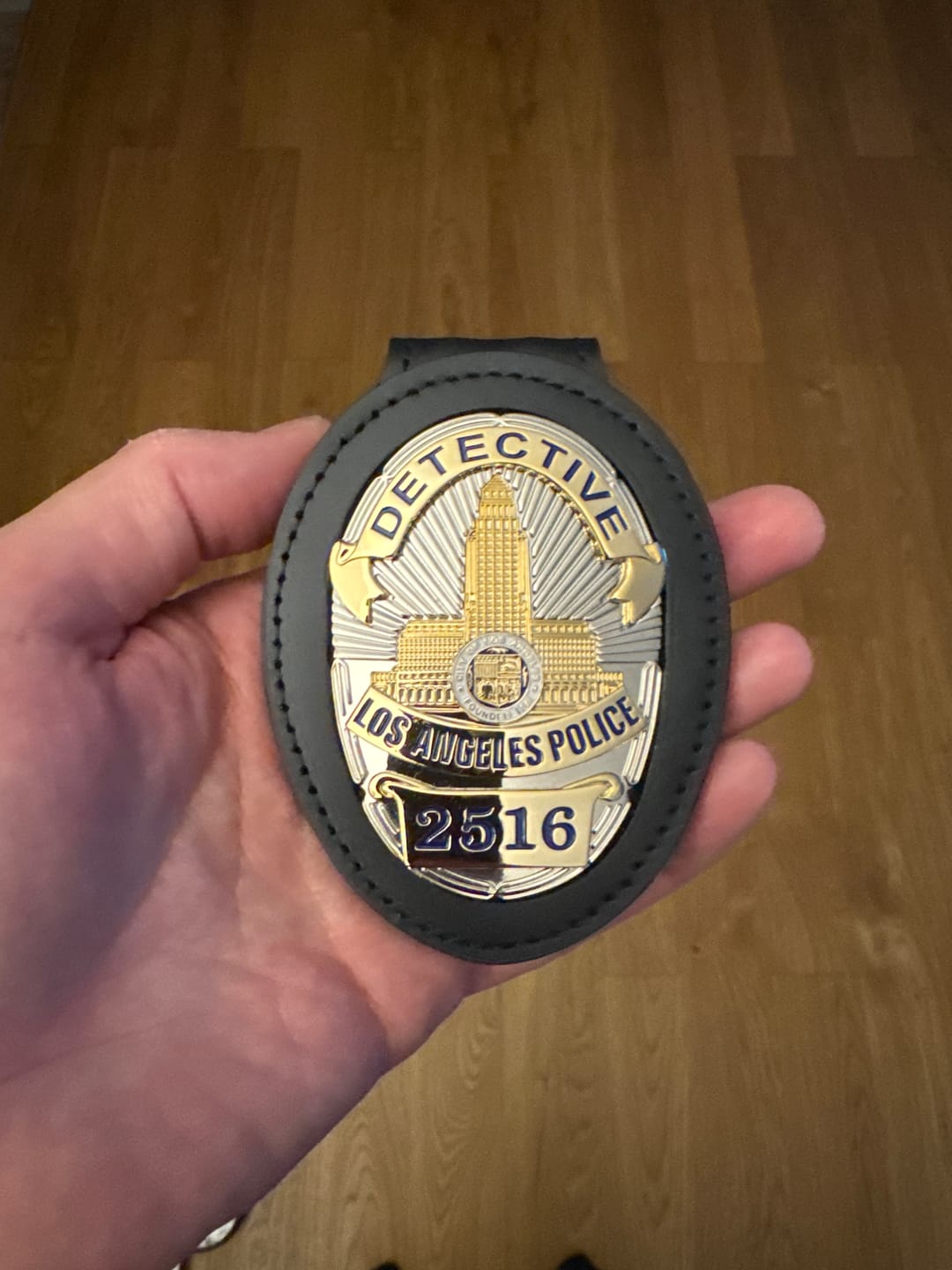 Customer photo review of LAPD Los Angeles Police Detective Badge Solid Copper Replica Movie Props With Number 2516