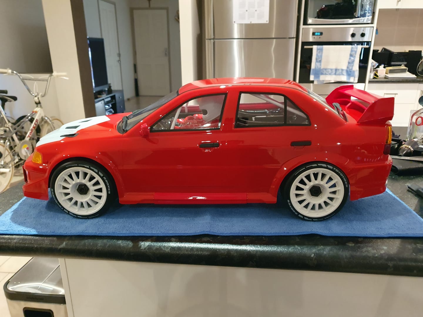 Customer photo review of Mitsubishi EVO 6.5 TME Licensed 1/7 Brushless RTR RC Rally Car | SLEVO-07