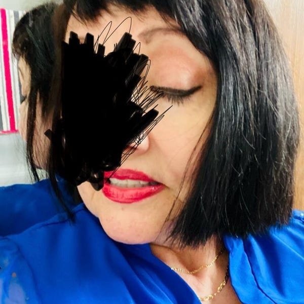 Customer photo review of Human Hair Wig For Women Dark Brown Bob Short Straight Hair With Bangs