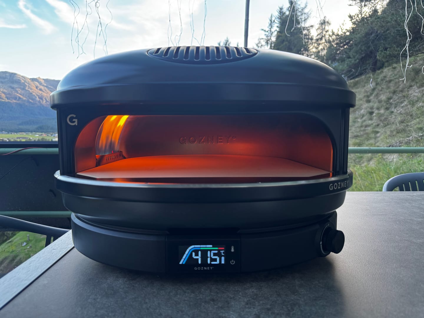Customer photo review of Gozney Arc XL Black Gas Pizzaofen