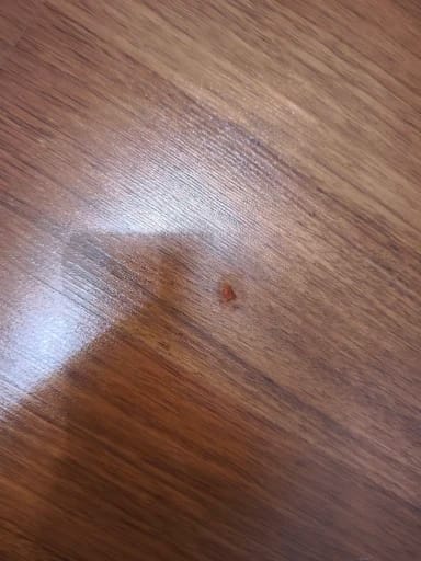 Customer photo review of Mastic à bois Aquelie pour fissures et trous