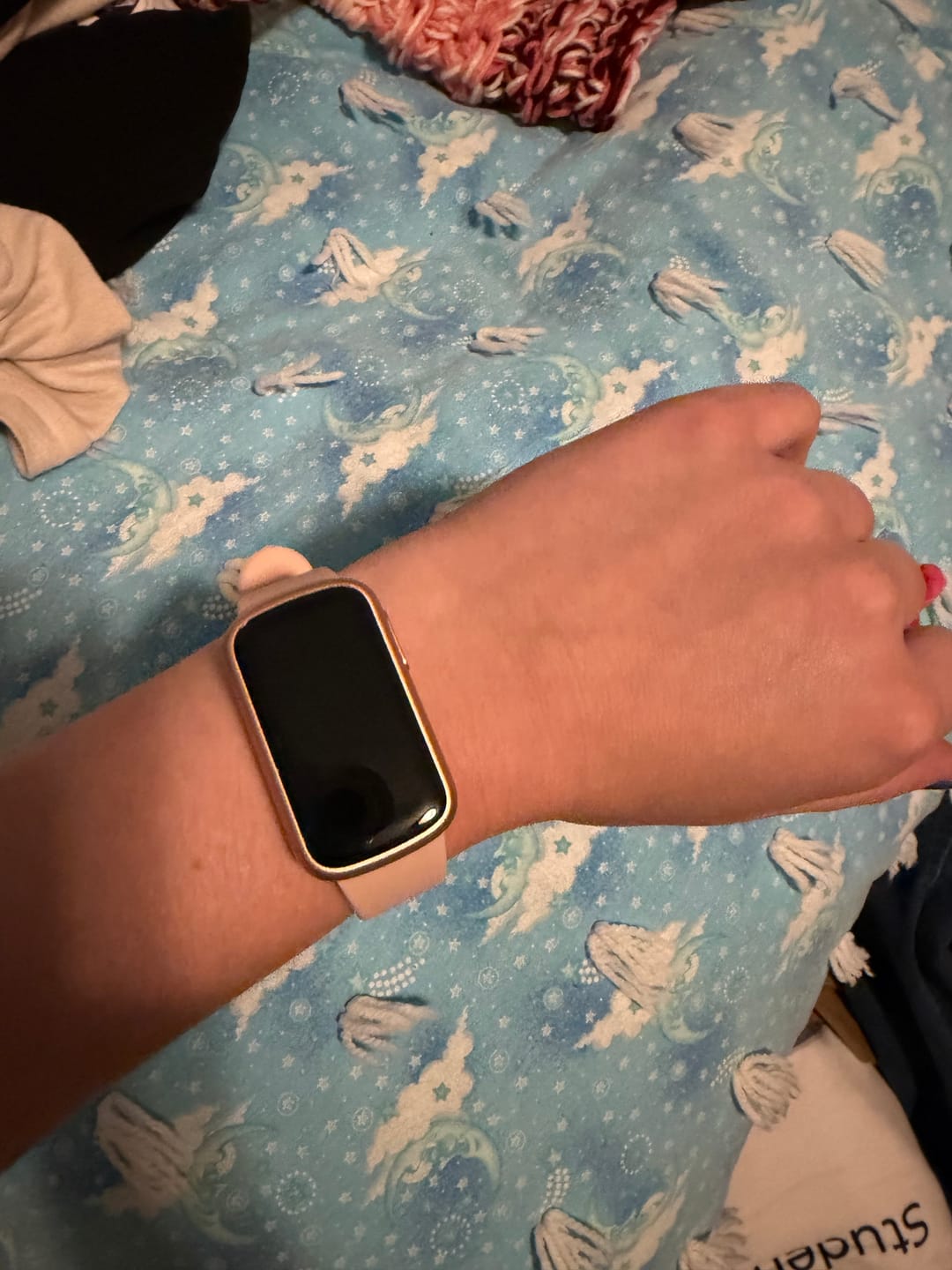 Customer photo review of Smart Watch - Fitness Tracker with 7-Day Battery - Waterproof