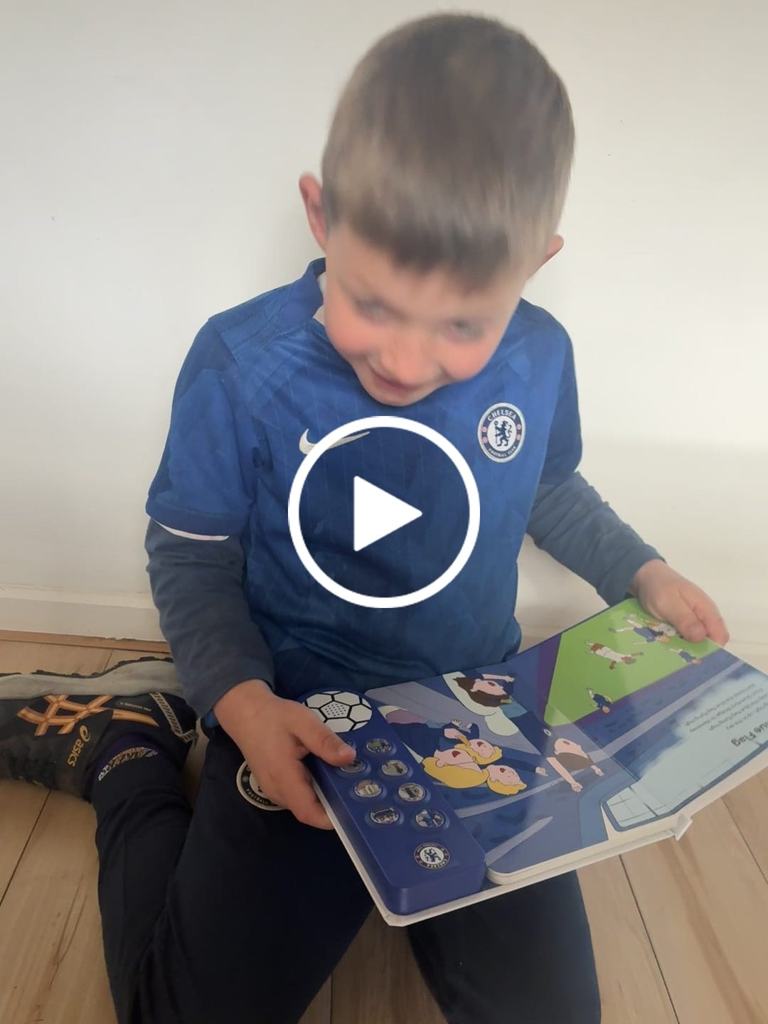 Customer video review of Chelsea Sound Book