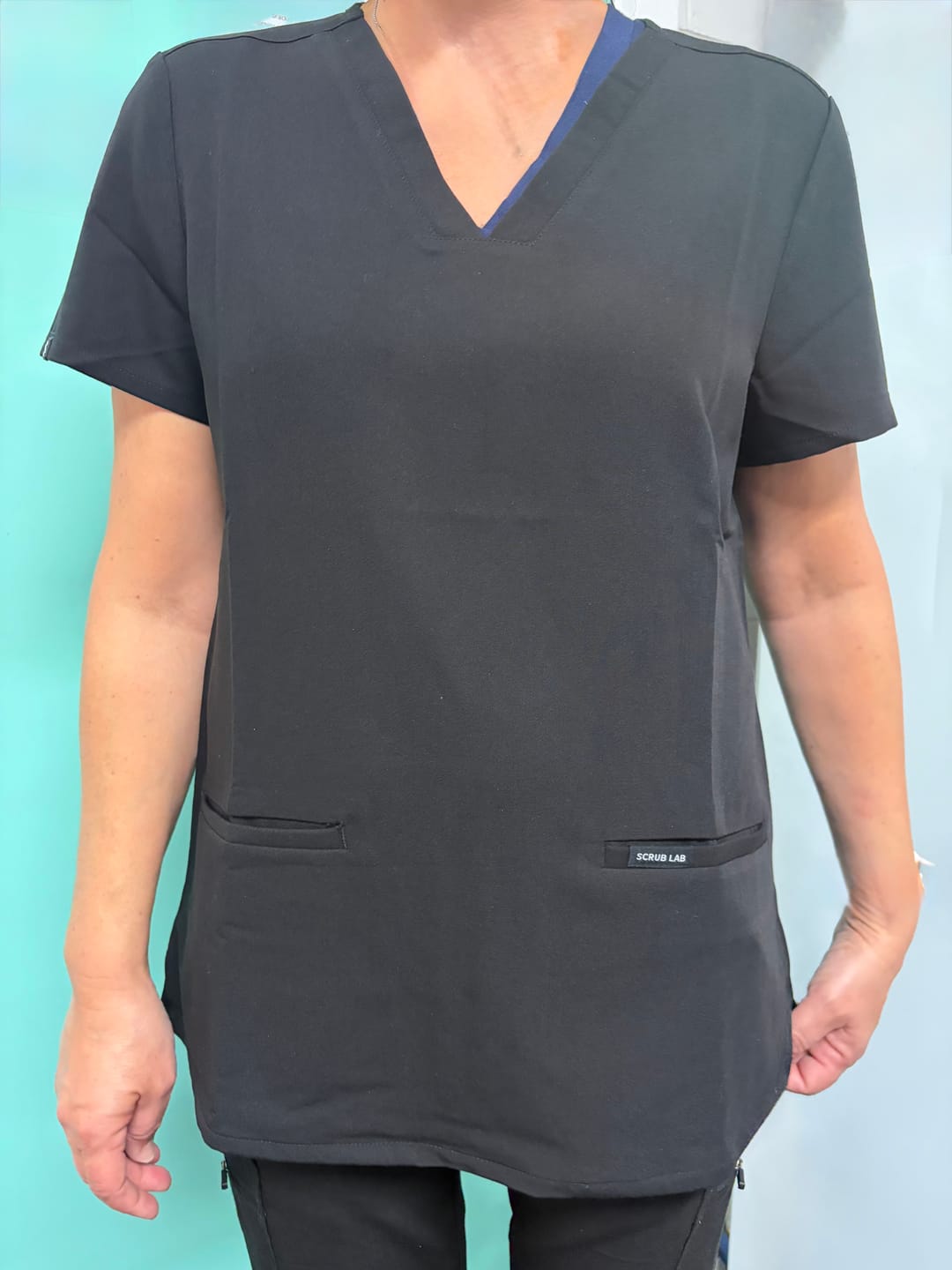 Customer photo review of ELIZABETH Two Pocket Scrub Top - Black | SLTECH™