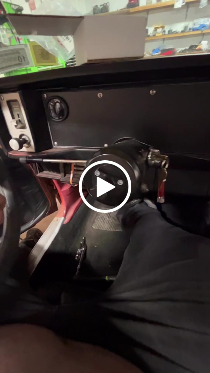 Customer video review of Motion GM/Ford Bolt-On SFI Steering Quick Release Hub 5/6 Bolt Pattern 15-270