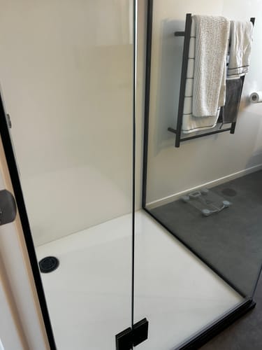 Customer photo review of KoalaCloth XXL Bundle (60x40cm) – Streak-Free Cleaning With Just Water