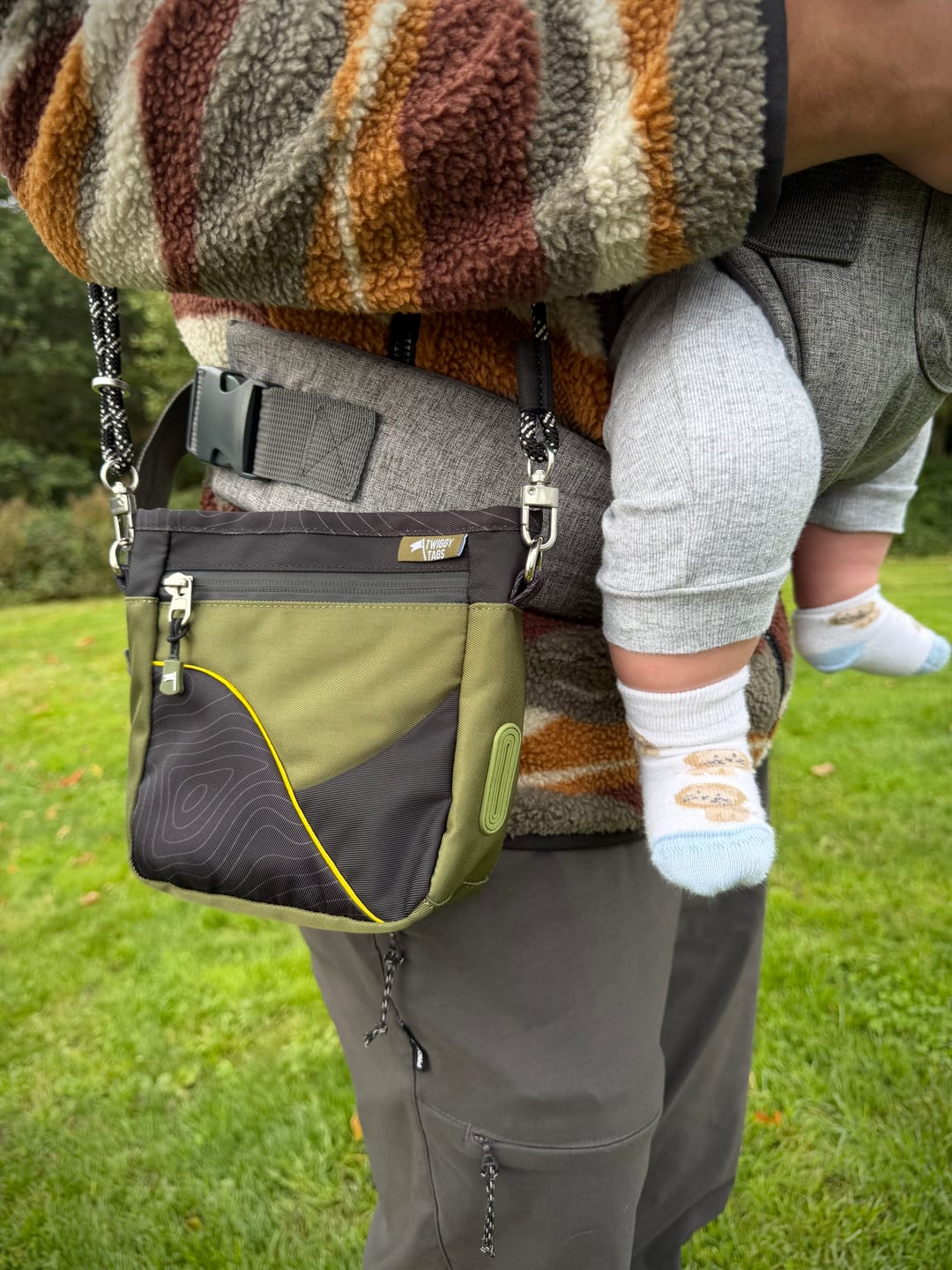 Customer photo review of Crosslander™ Treat Pouch