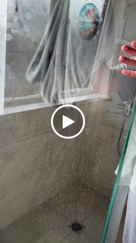 Customer photo review of KoalaCloth XXL (60x40cm) – Streak-Free Cleaning With Just Water