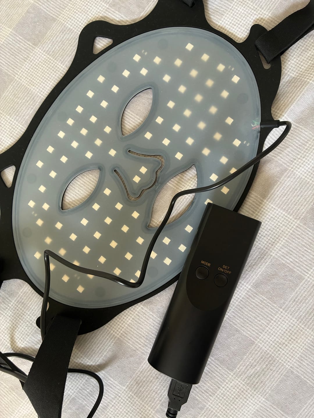 Customer photo review of Glow Máscara LED Facial