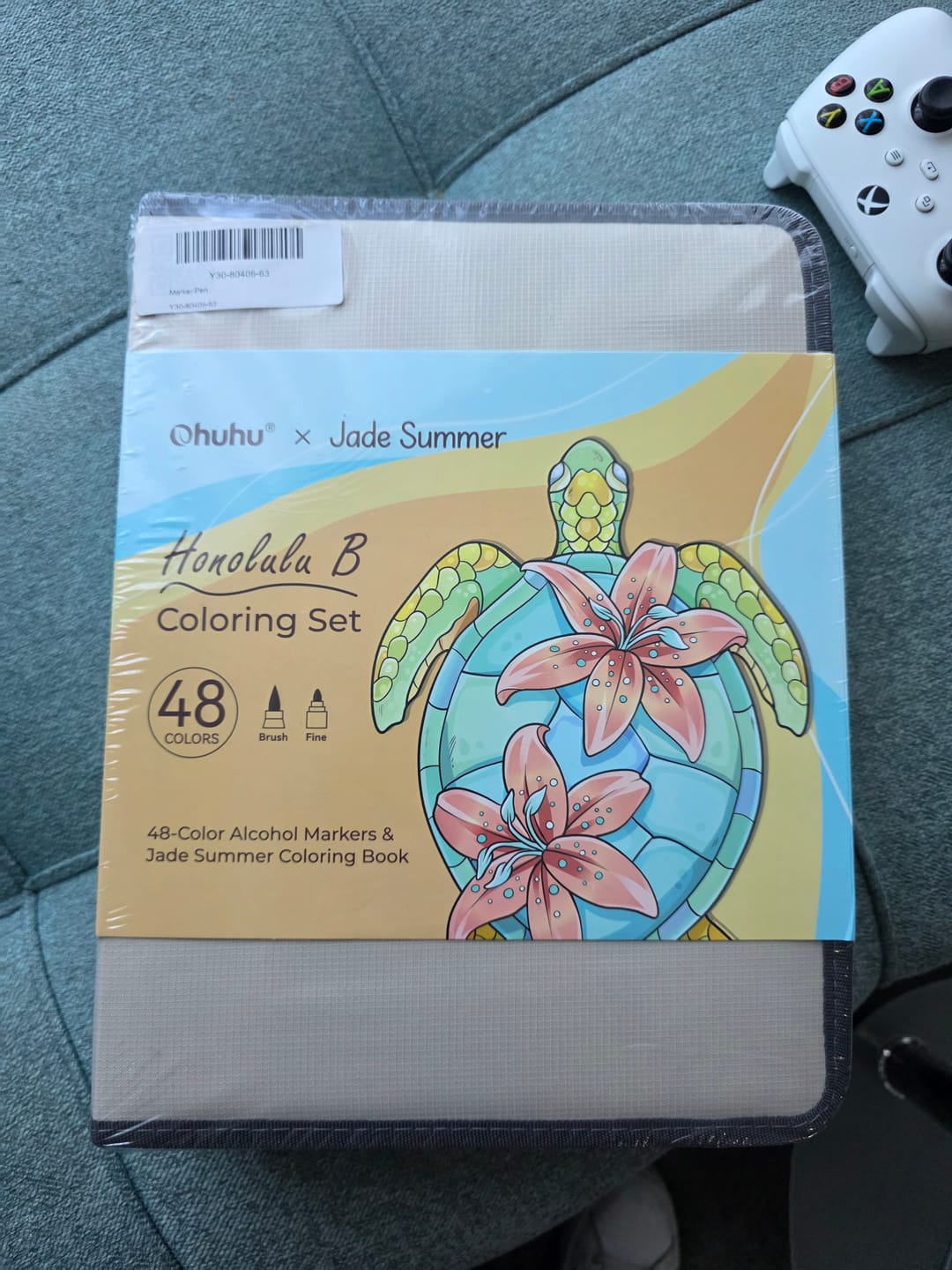 Customer photo review of Ohuhu x Jade Summer Alcohol Markers & Coloring Book Set, 47 Colors + 1 Colorless Blender, Honolulu B, Brush & Fine Dual Tips