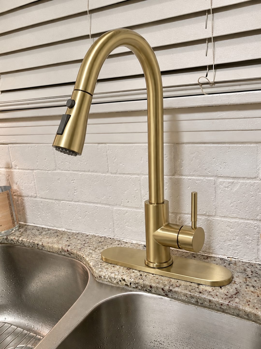 Customer photo review of Zealand - Single-Handle Stainless Steel Kitchen Faucet with Pull-Out Sprayer