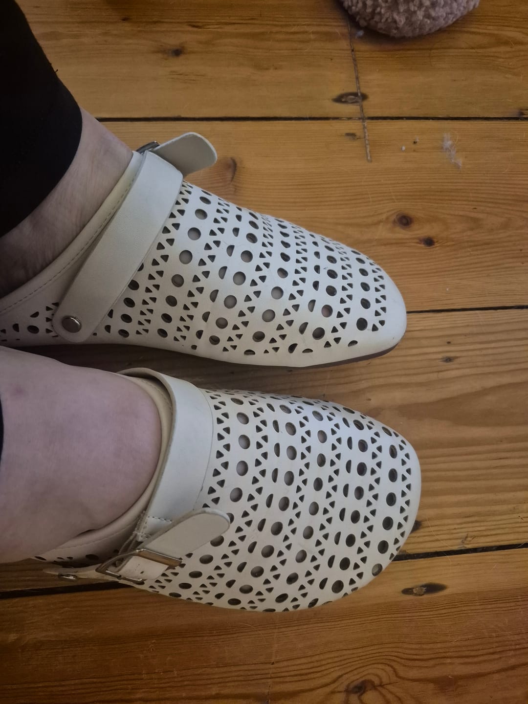 Customer photo review of Serene I - Comfortable Barefoot Mules