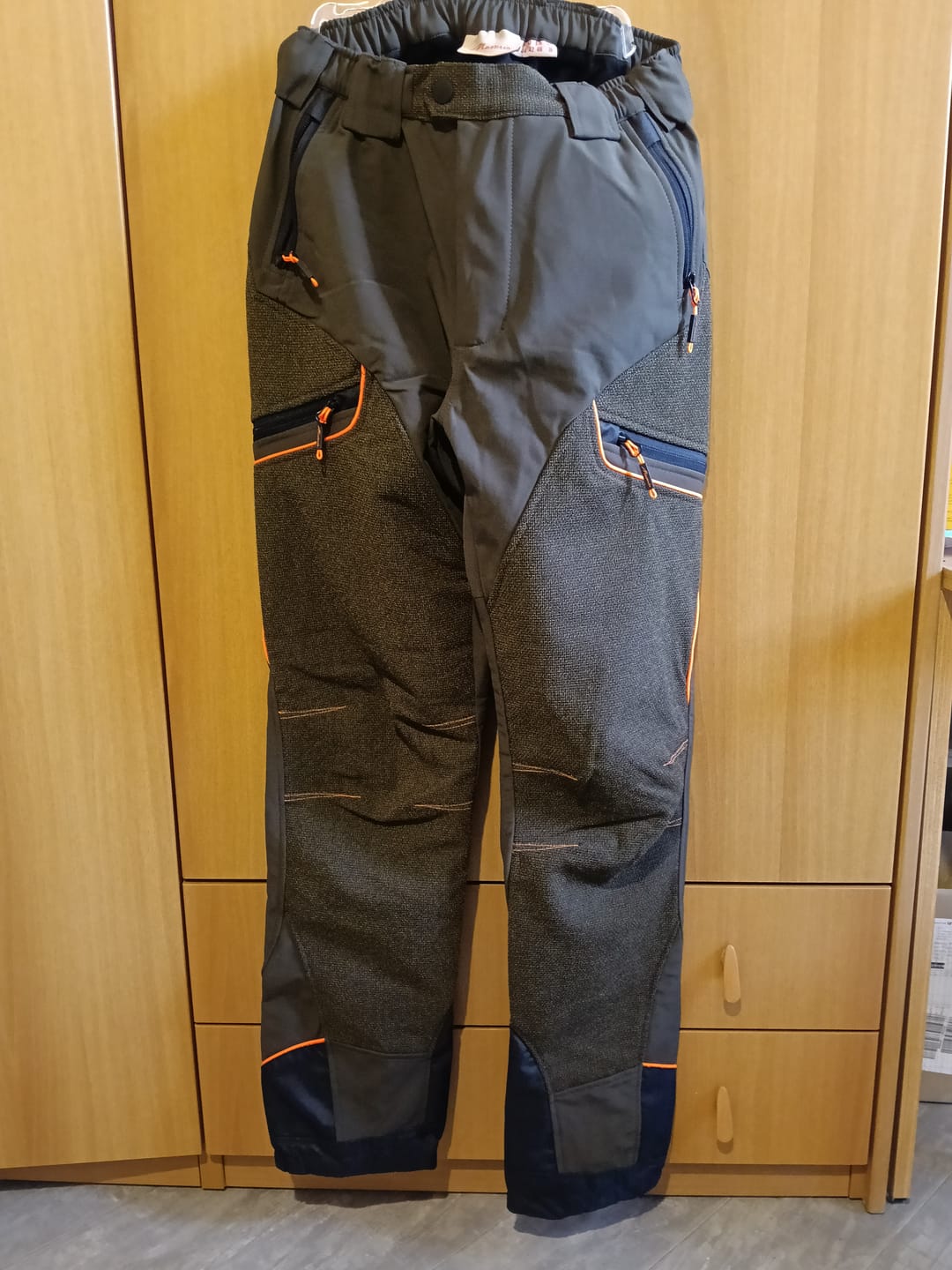 Customer photo review of Pantalone da Caccia Impermeabile Masseria MP48