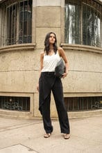 Customer photo review of PANTALÓN ARIA negro