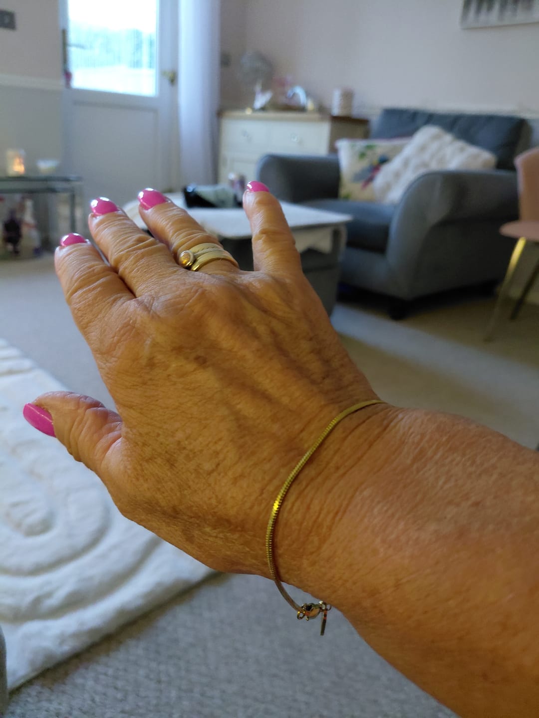 Customer photo review of Minimal Square Bracelet