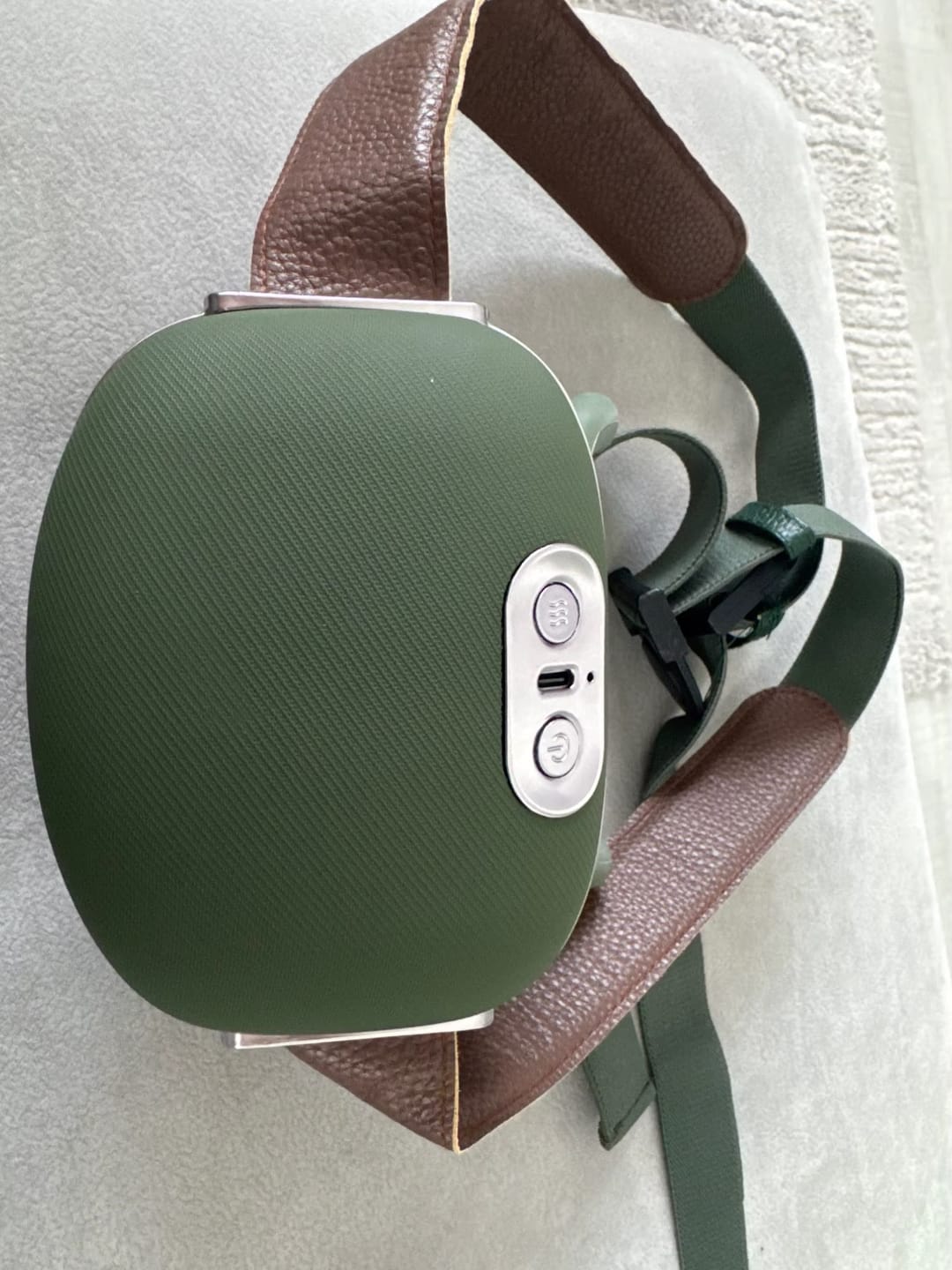 Customer photo review of VÄRMANDE NACK- & AXELMASSAGE