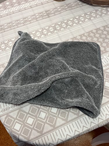 Customer photo review of FREE Gift - Glass & Mirror Mini Cloth (20x20cm)