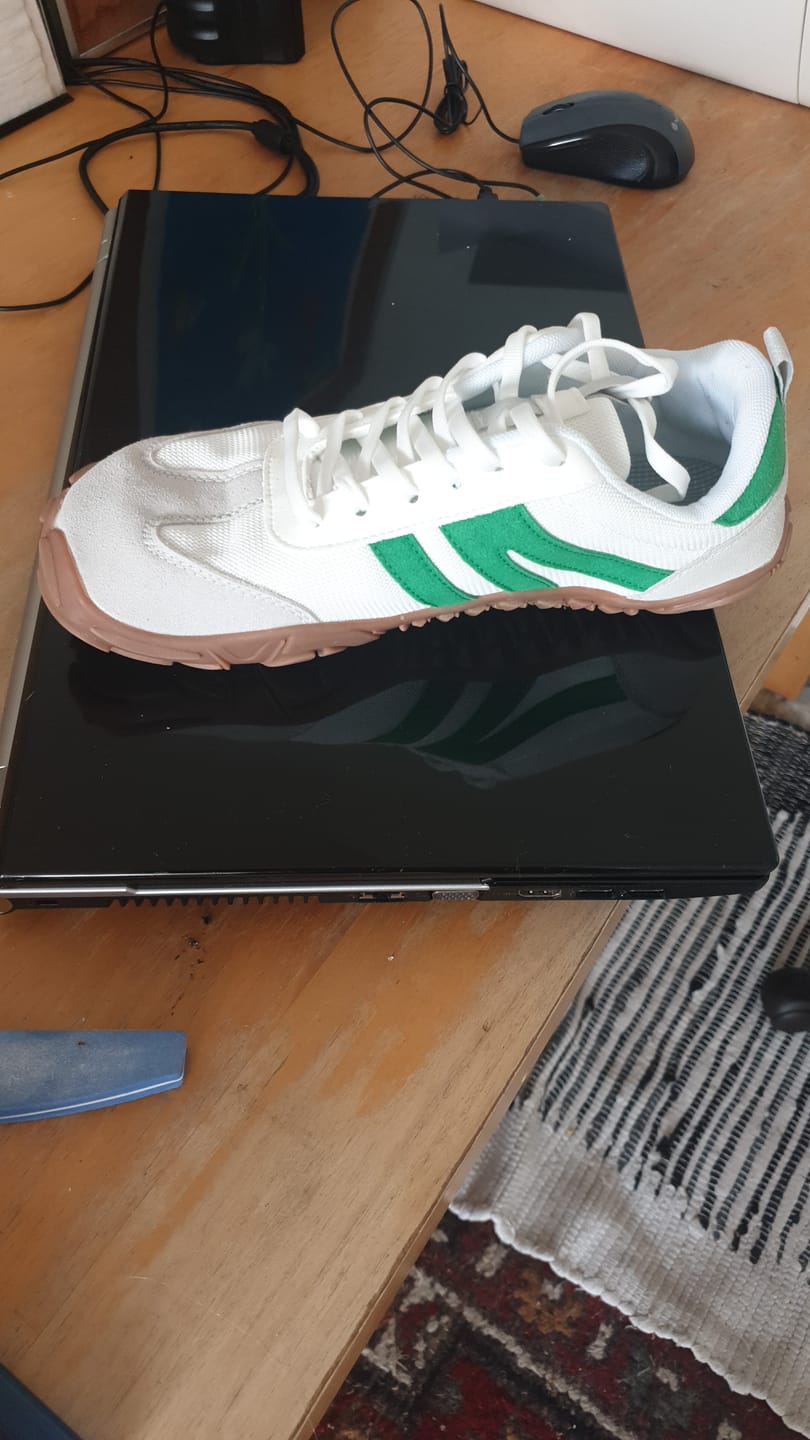 Customer photo review of Wanderlite | Lichtgewicht Barefoot Schoenen voor Onderweg (Unisex)