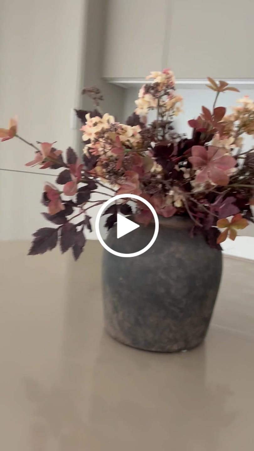 Customer video review of Bouquet Livia