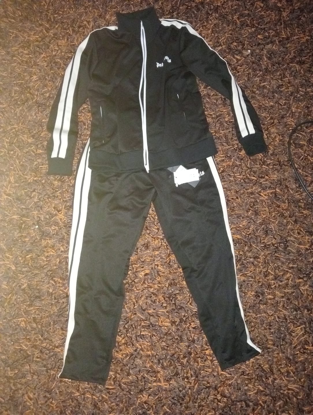 Customer photo review of Tuta Palm Angels