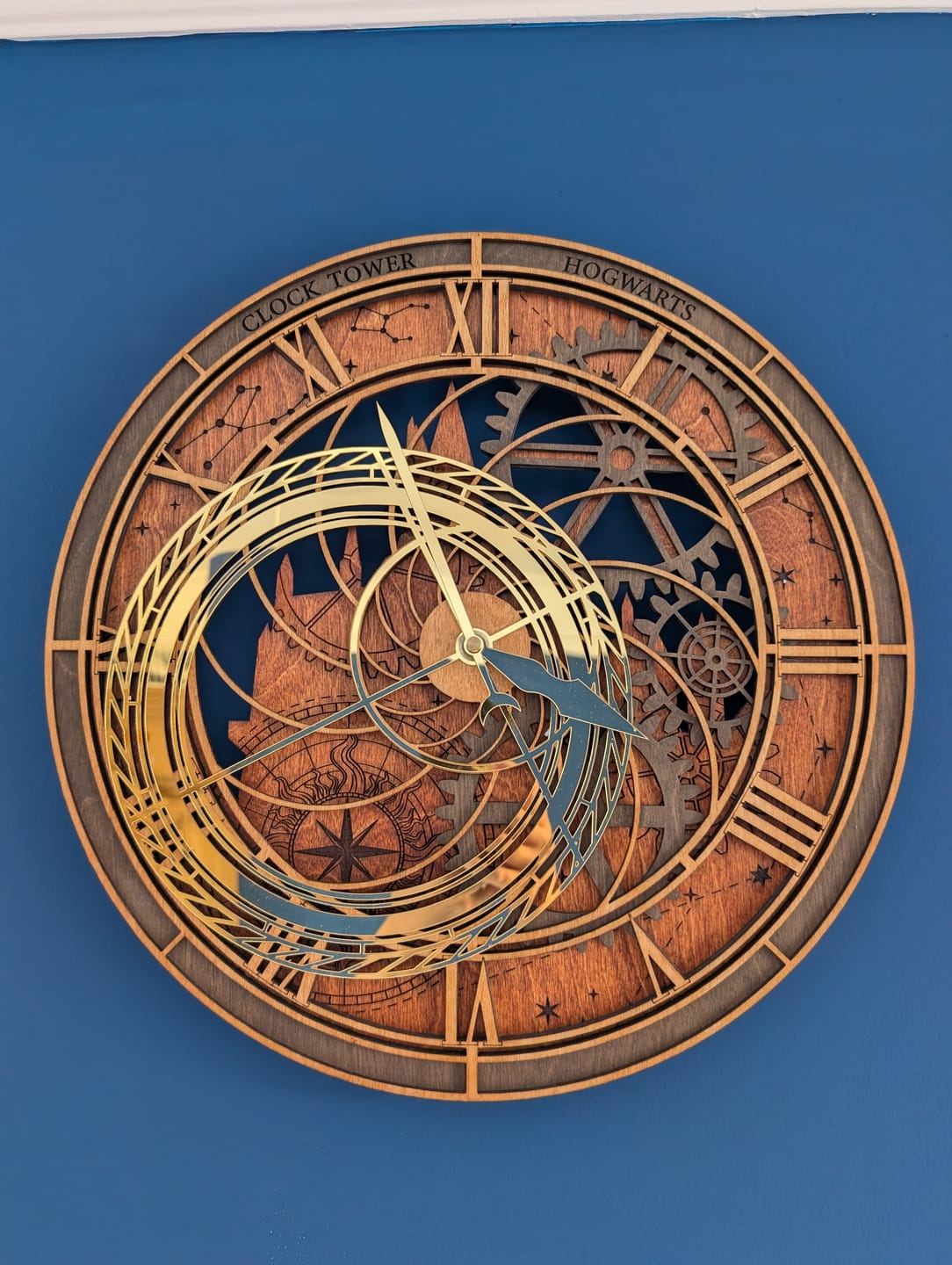 Customer photo review of HANDCRAFTED HOGWARTS™ CLOCK TOWER 3D WALL CLOCK - OFFICIALLY LICENSED - HARRY POTTER
