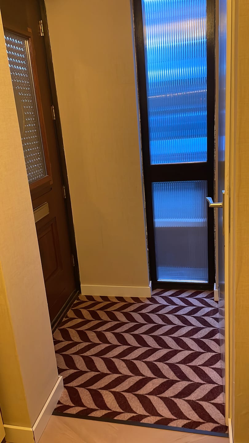 Customer photo review of Waves - Custom Size (Moccha)