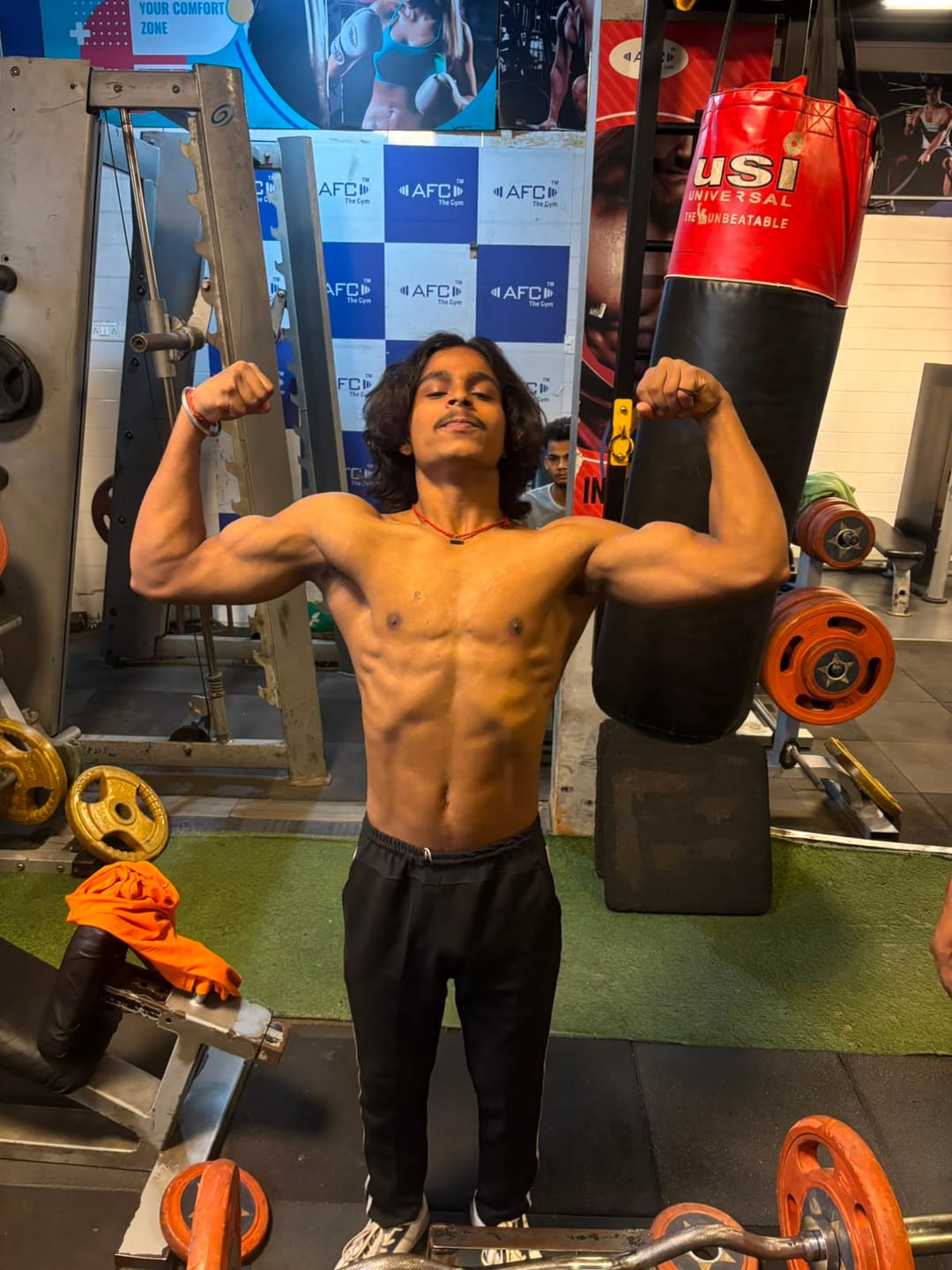 Customer photo review of Wellcore Creatine Monohydrate Powder (307g, 83 Servings, Tropical Tango) + Dynamite Pre-Workout Powder (210g,15 Servings, Fruit Blast)