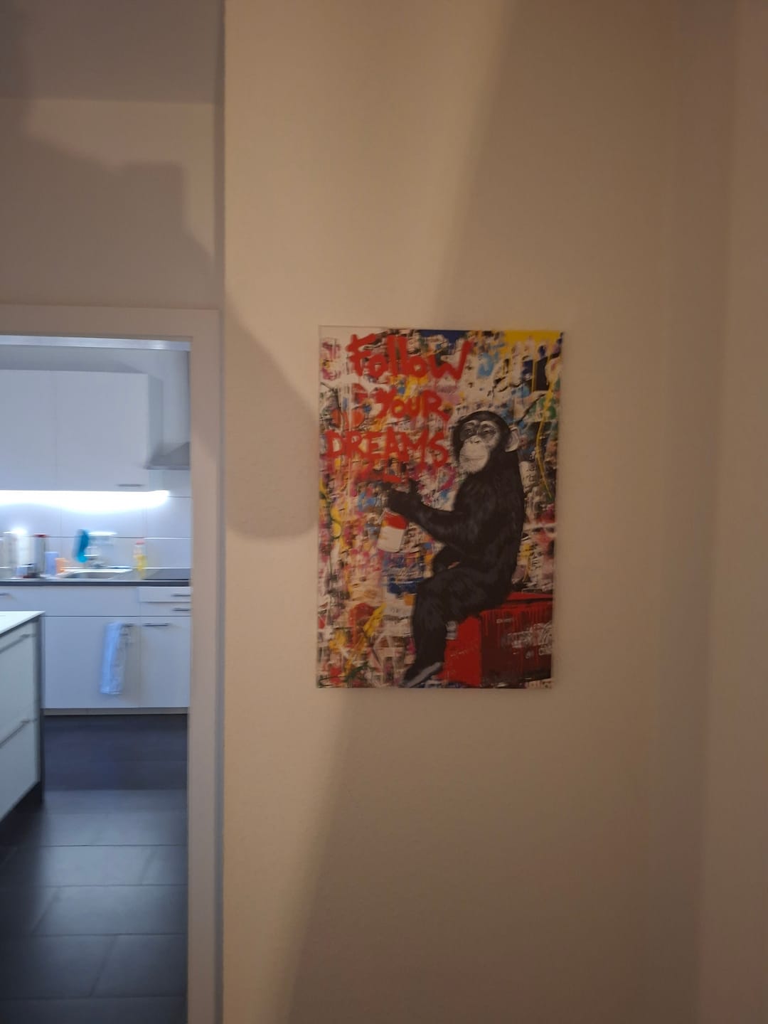 Customer photo review of Leinwandbild Banksy Follow your Dreams Hochformat