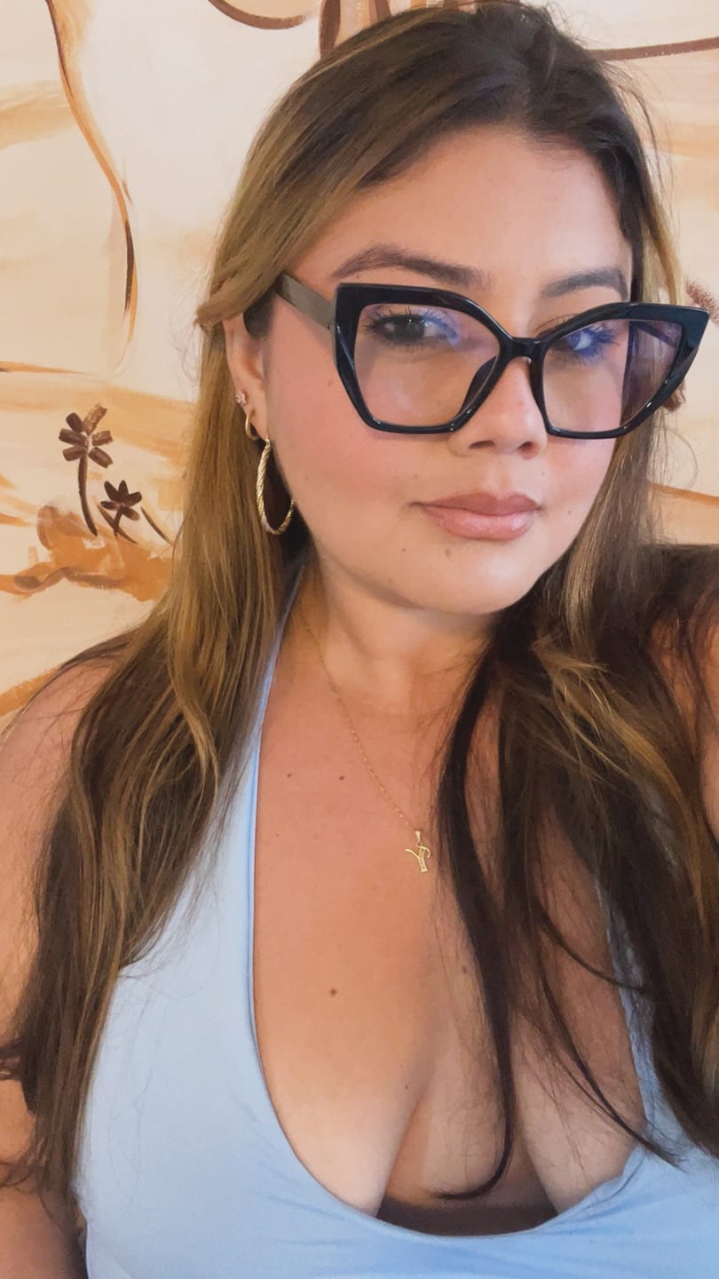 Customer photo review of LÁPIZ DELINEADOR COLOR PENCIL