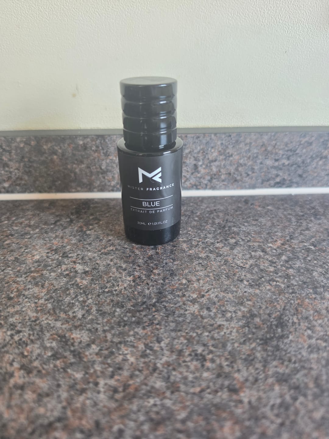 Customer photo review of Blue