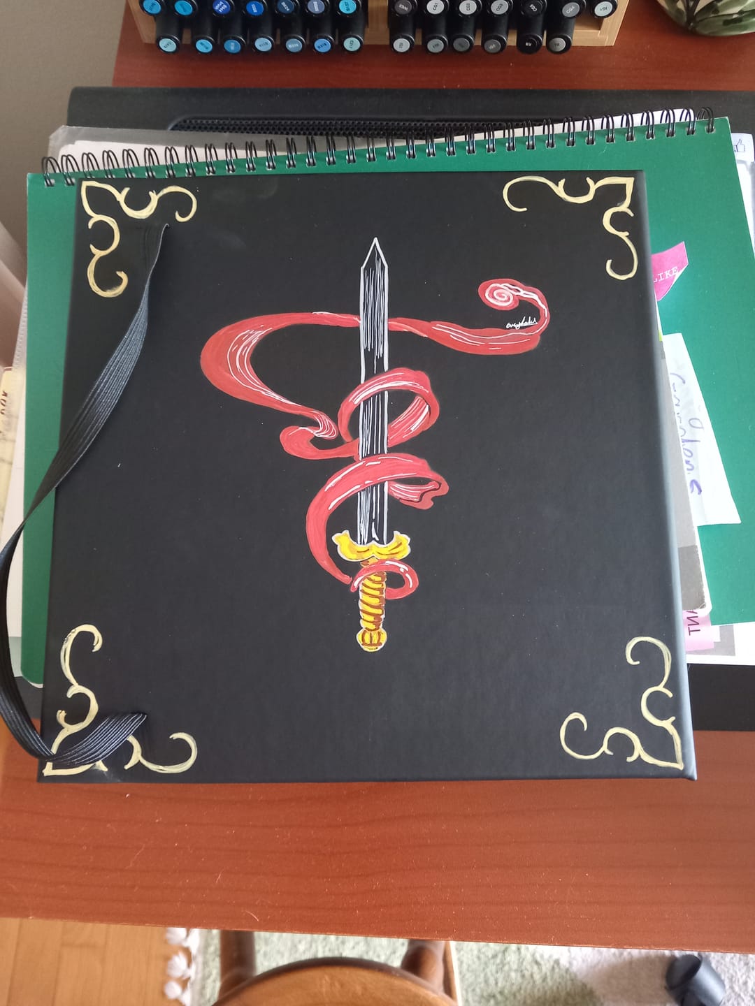 Customer photo review of Ohuhu Bleedproof Double-Sided Marker Pad with PU Cover