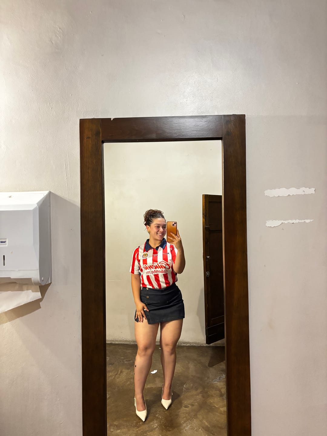 Customer photo review of Chivas Local - 26/27