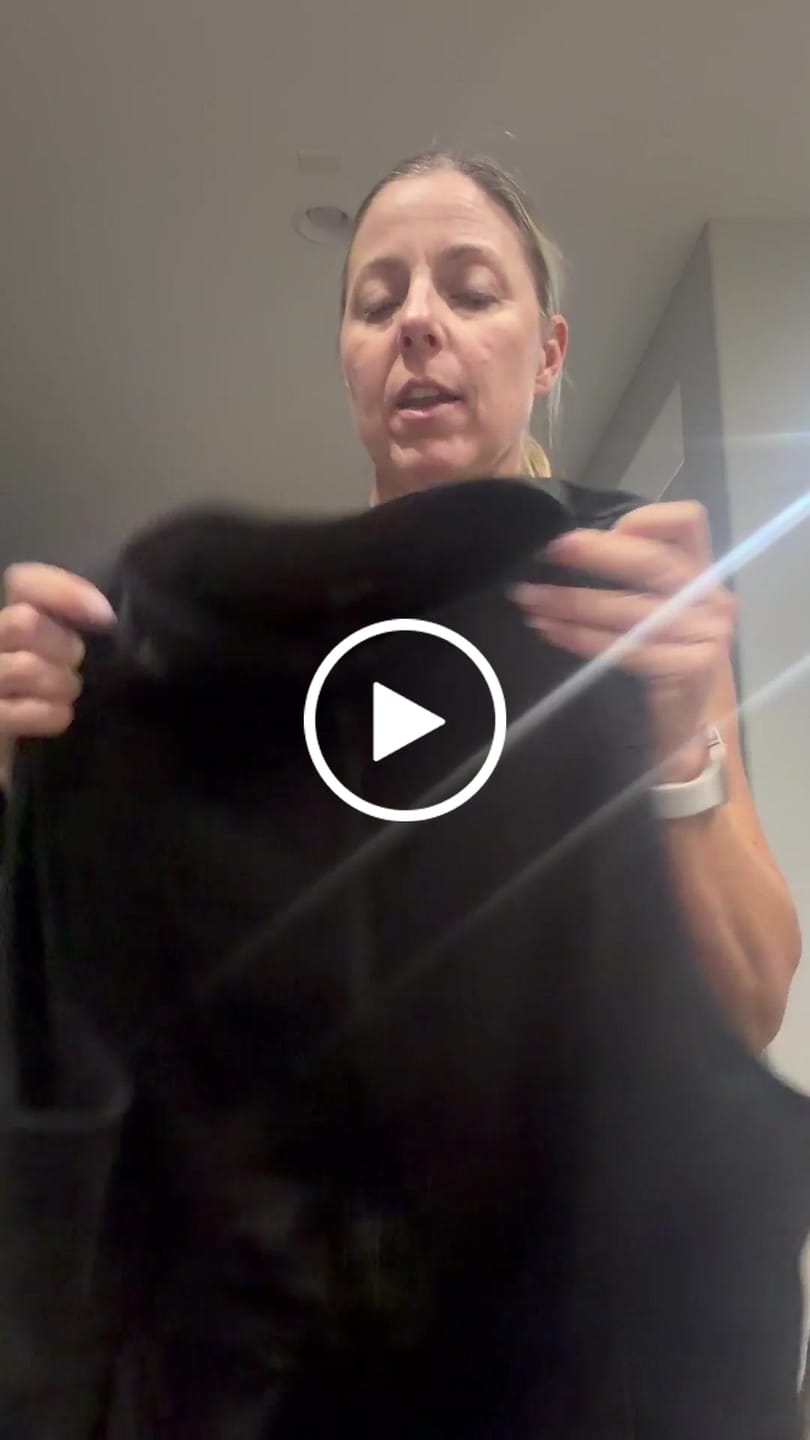 Customer video review of Carefree Long Vest (Reviewers)