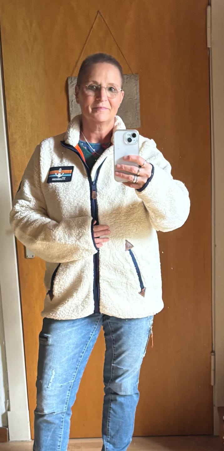 Customer photo review of Klettwatt Patch · Unisex Premium Sherpa Jacke