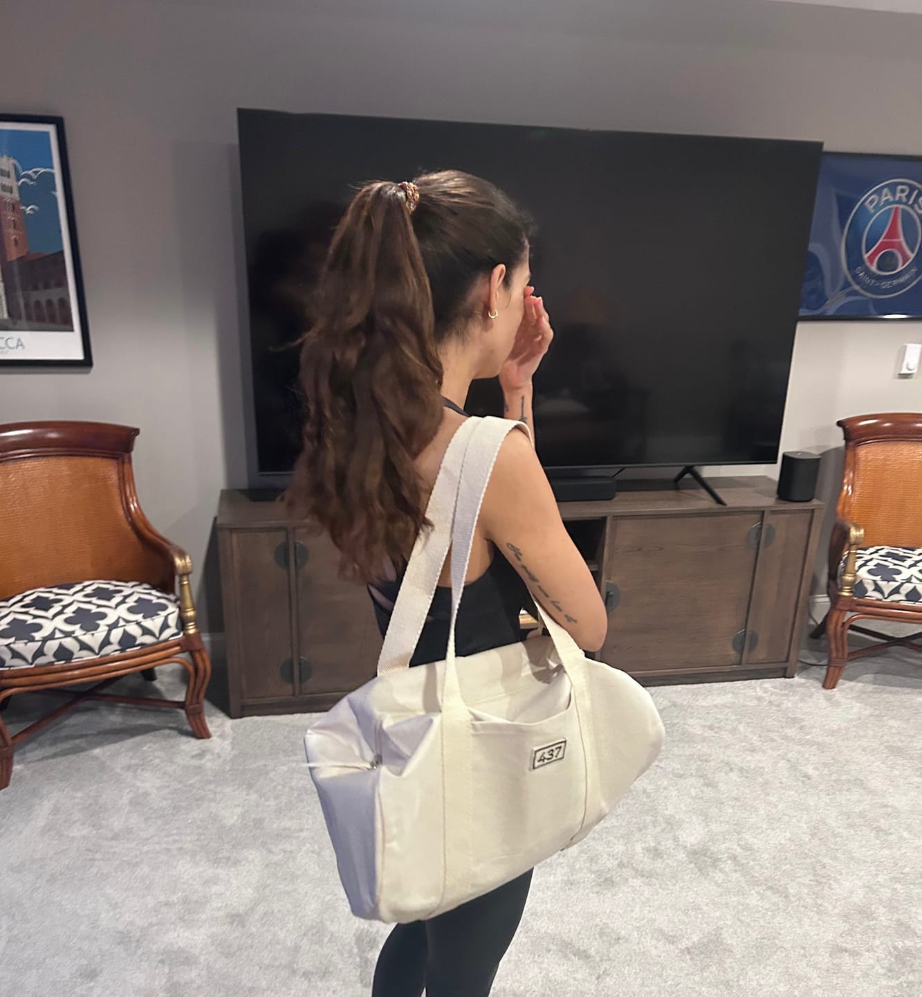Customer photo review of The Duffle Natural