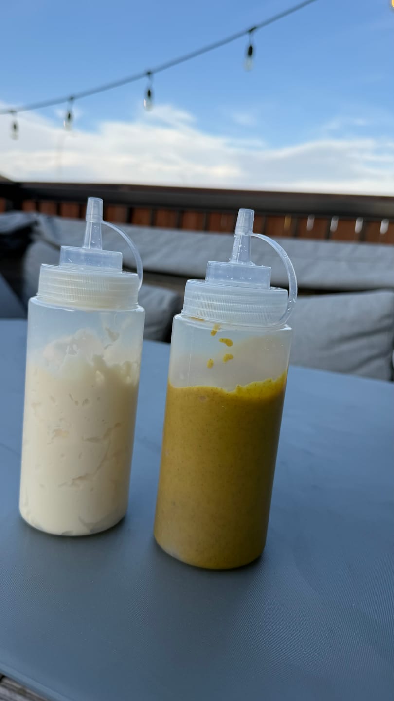 Customer photo review of Brander Easy Squeezy Sauce Bottles