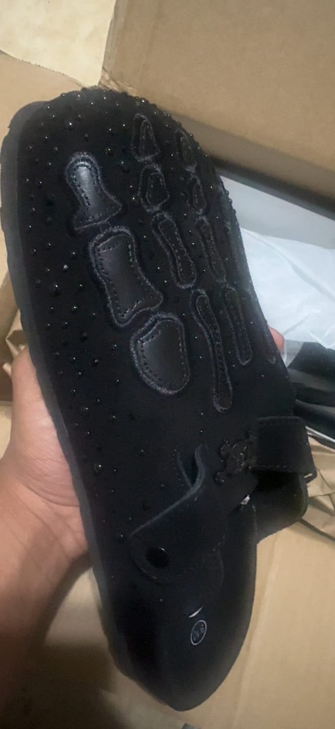 Customer photo review of Octavious Marks Black Pearl Clog
