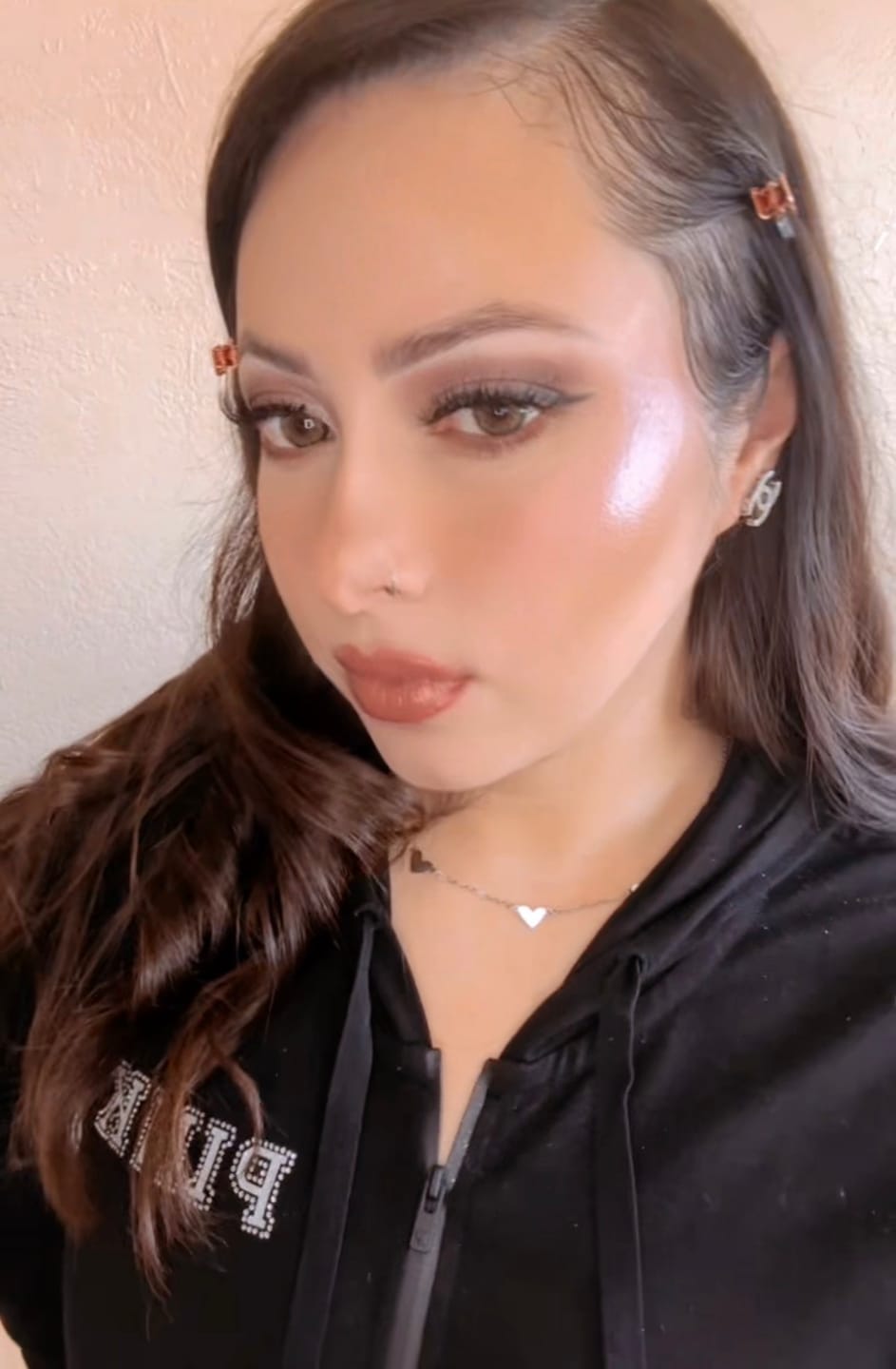 Customer photo review of The Hearts Necklace